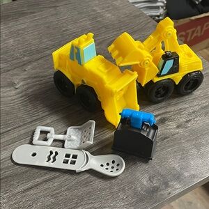 Yellow Construction Truck Playset with Removable Accessories - Kids